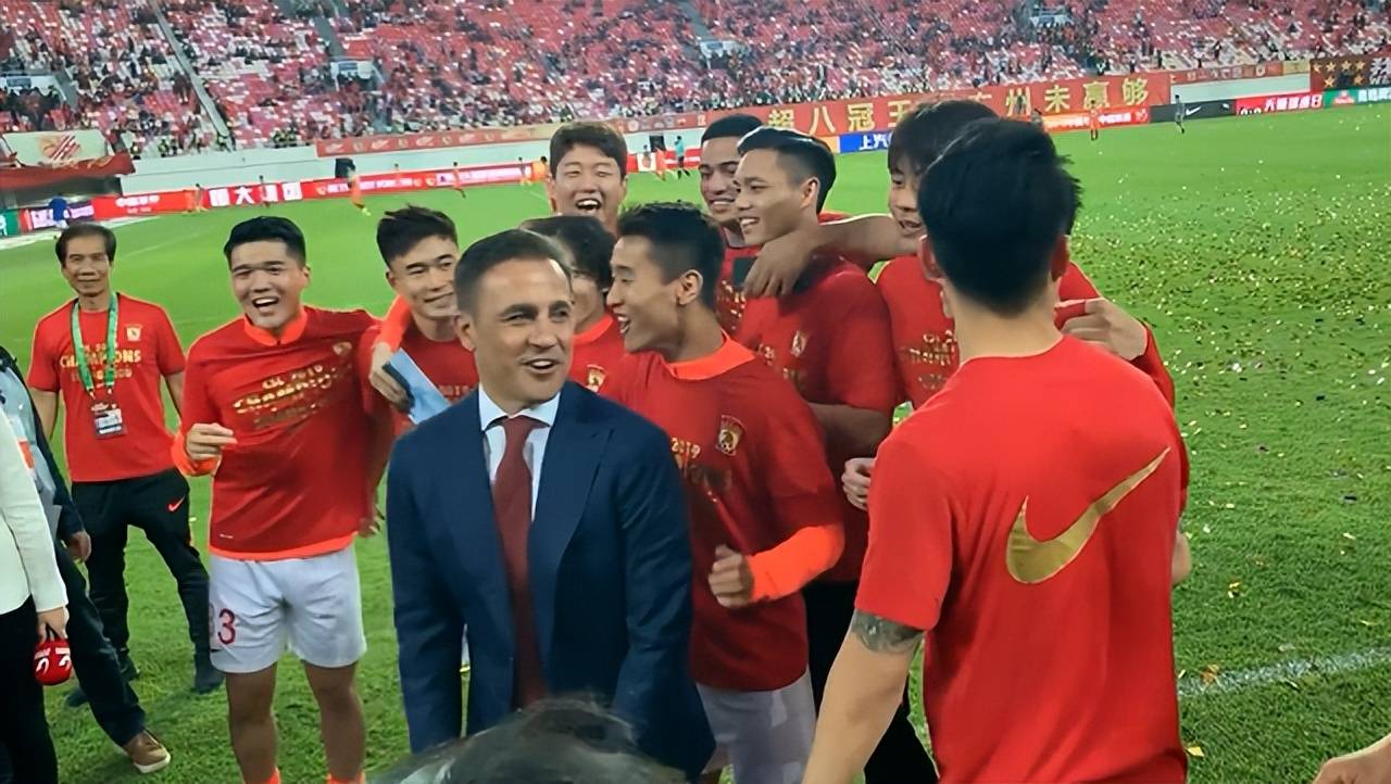 恒大換帥風云變幻，變革中的戰略調整新動向